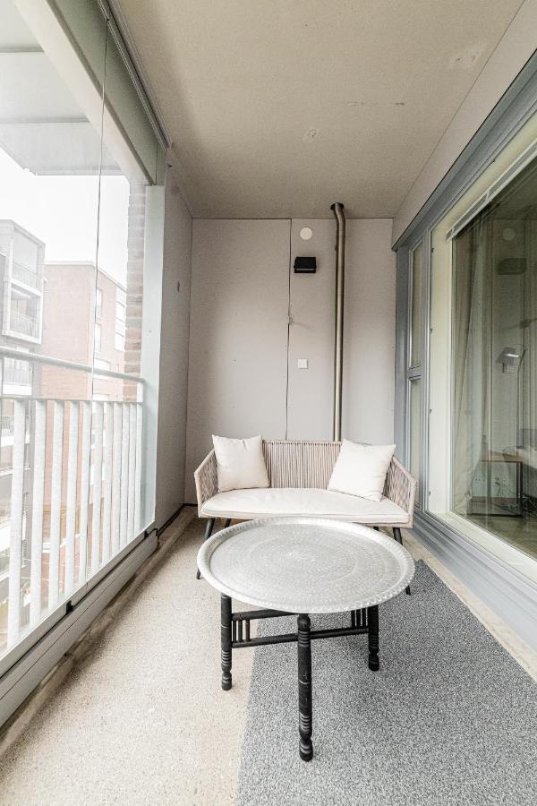 Apartment, Sleepwell, Tyynimeri With Private Parking And Optional Private Sauna Helsinki Bagian luar foto
