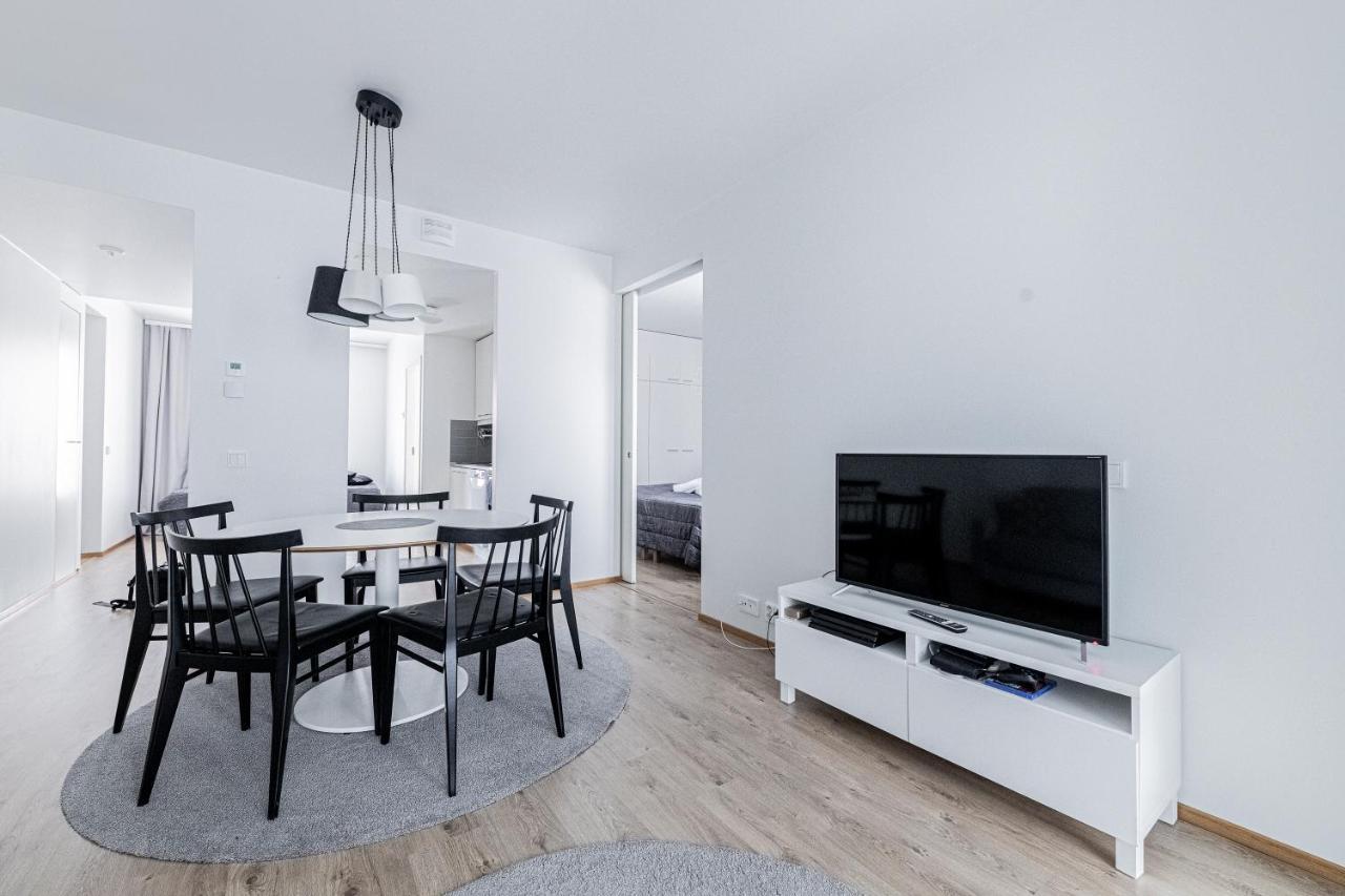 Apartment, Sleepwell, Tyynimeri With Private Parking And Optional Private Sauna Helsinki Bagian luar foto