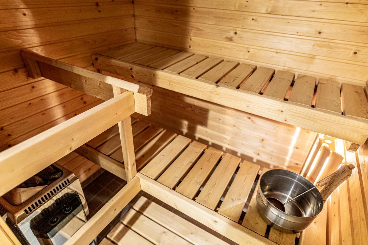 Apartment, Sleepwell, Tyynimeri With Private Parking And Optional Private Sauna Helsinki Bagian luar foto