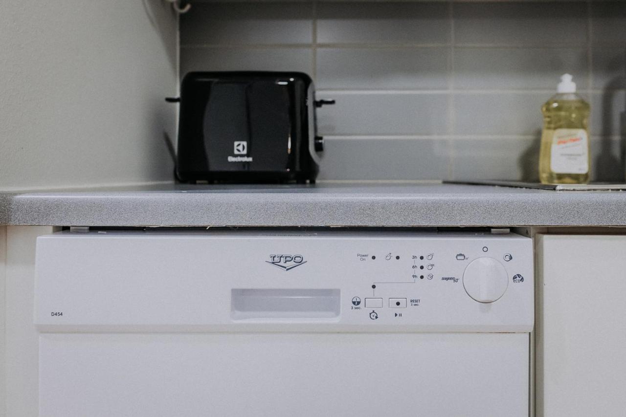 Apartment, Sleepwell, Tyynimeri With Private Parking And Optional Private Sauna Helsinki Bagian luar foto